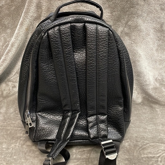 *NWOT* HARLEY DAVIDSON MOTORCYCLE JACKET BACKPACK - Picture 2 of 12